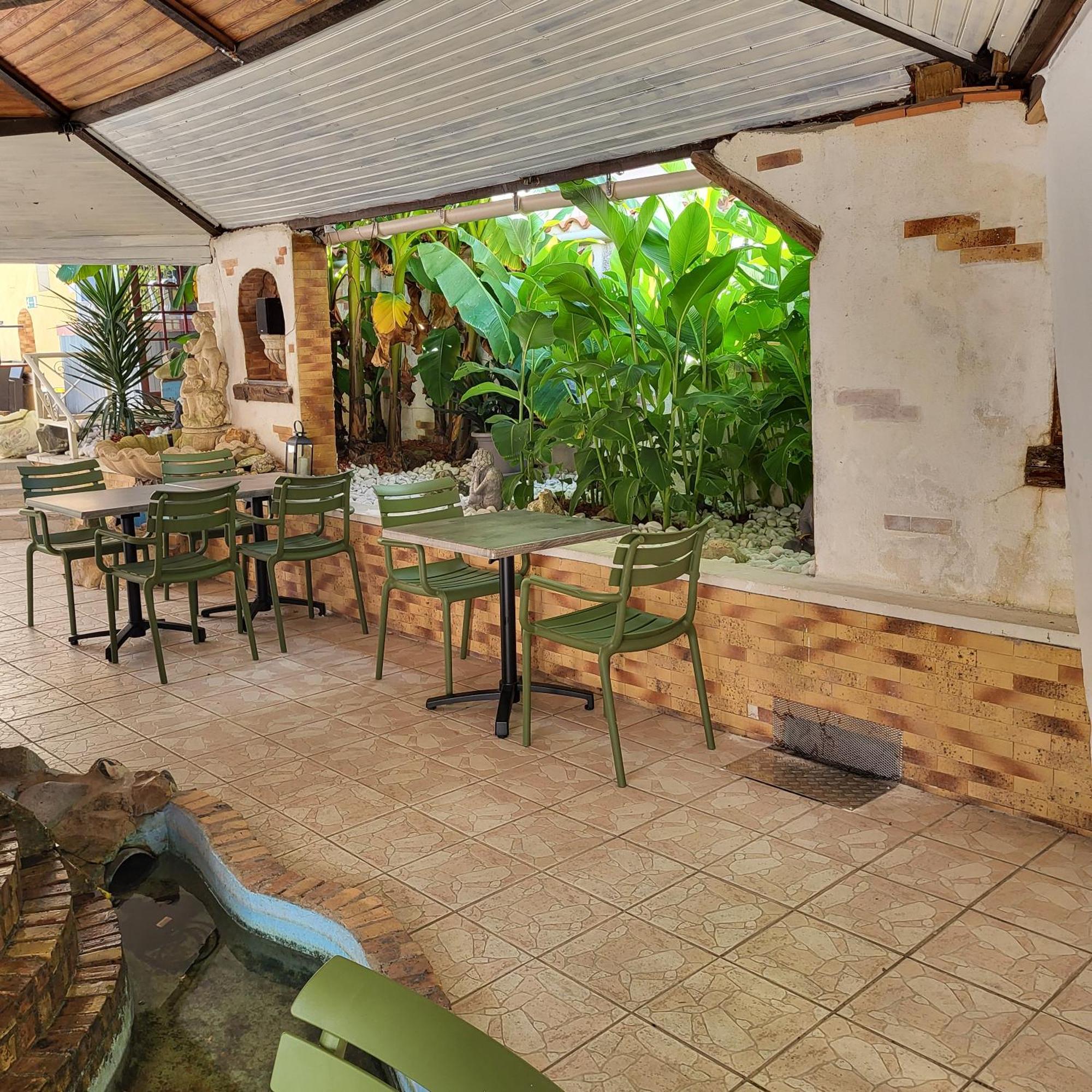 Hotel Le Relax Boulazac Isle Manoire Esterno foto